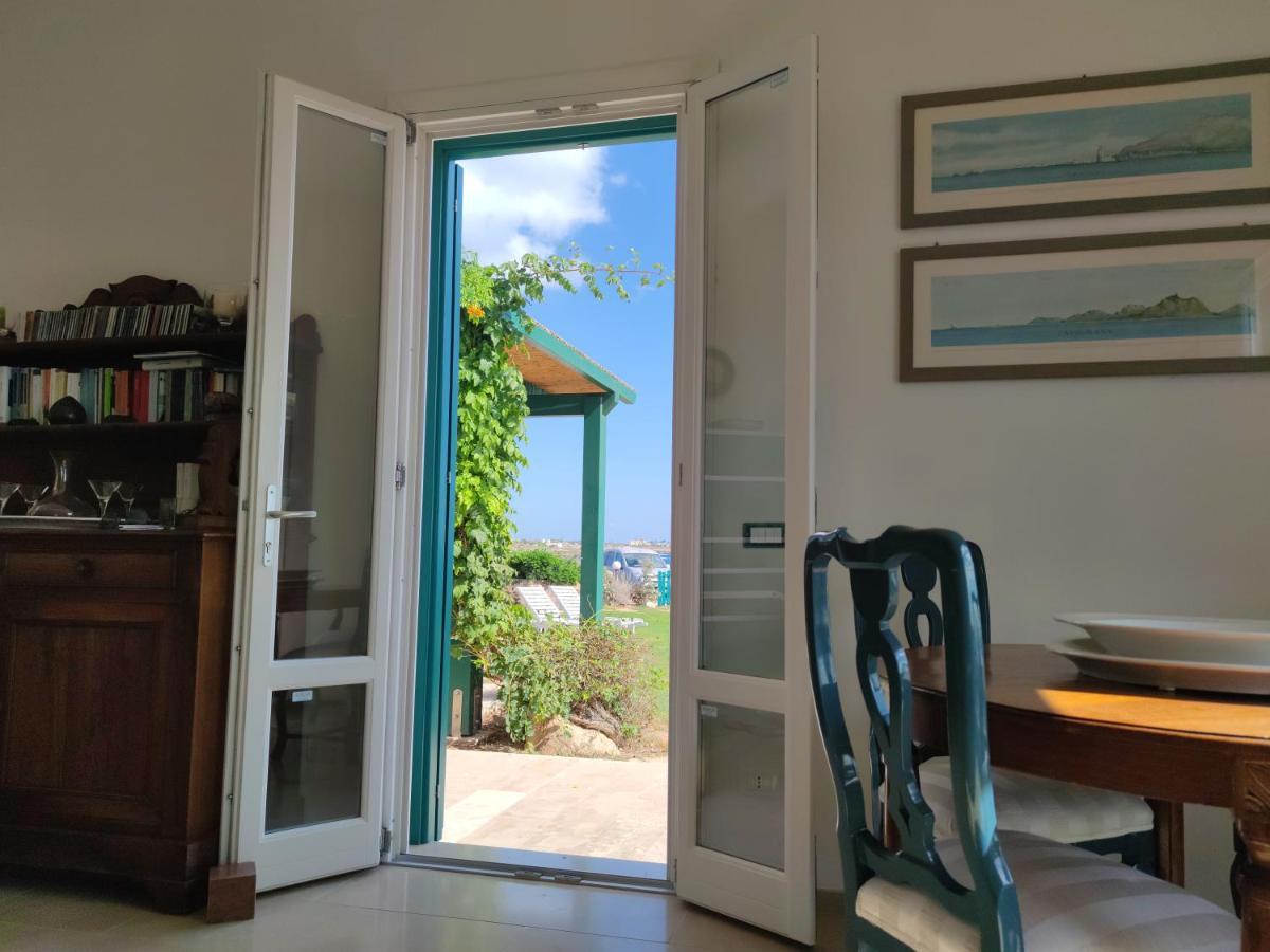 Finestra Sul Mare Aparthotel Favignana Exterior photo